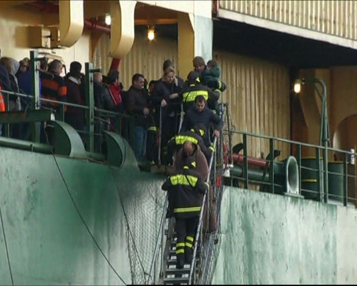 
意渡輪希臘起火　船上乘客已全部疏散