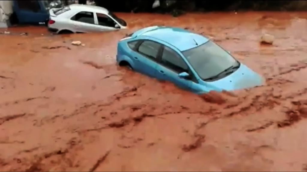 希臘沿海城鎮暴雨成災逾十死