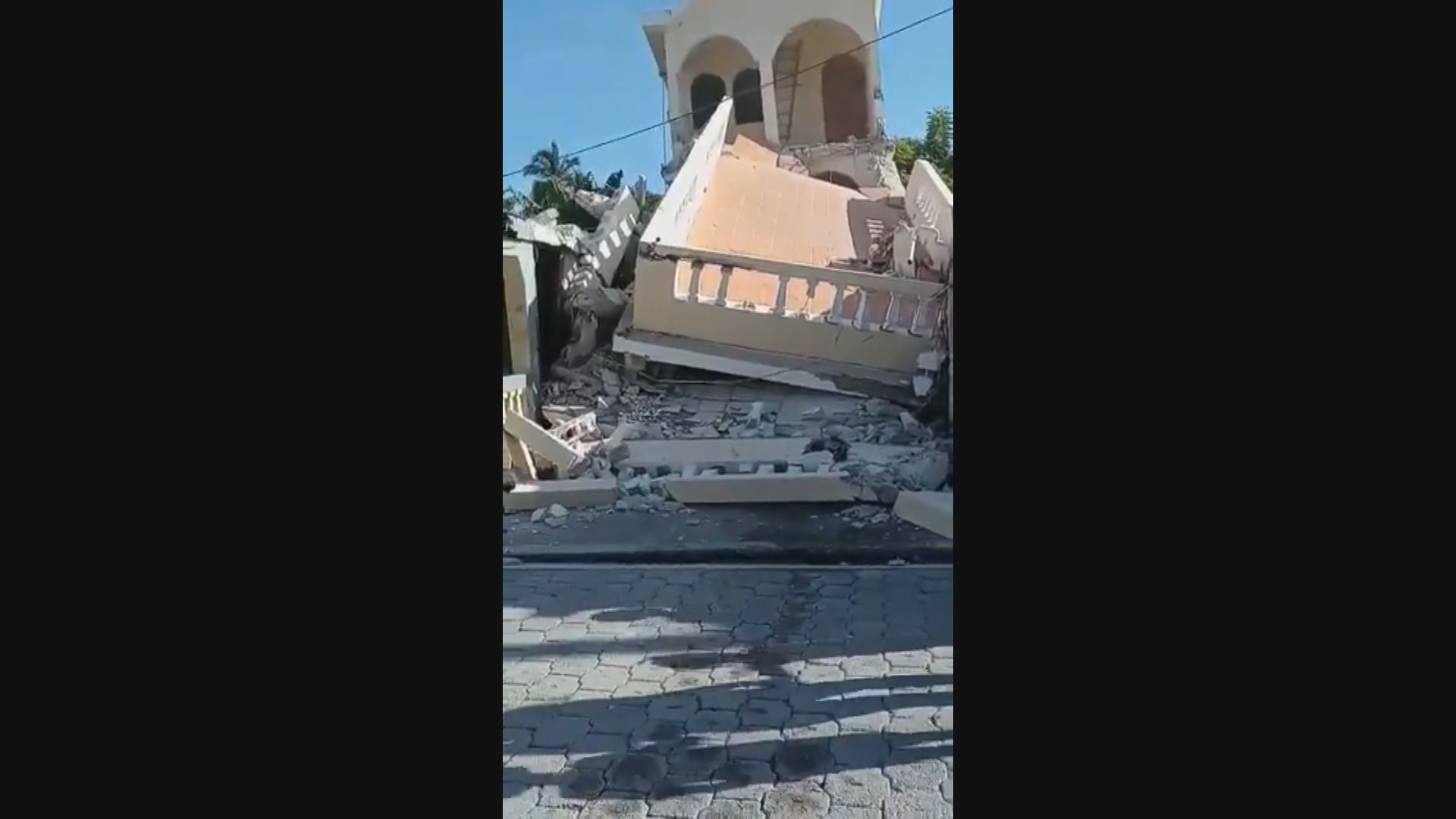 海地西部對出海域7級地震　首都太子港有房屋損毀