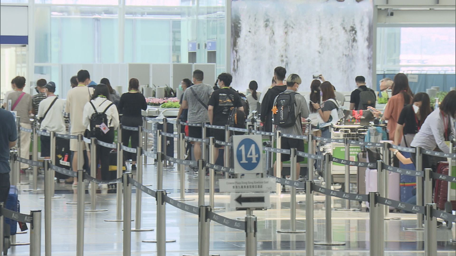 自五月放寬非香港居民入境　訪港旅客逐步回升