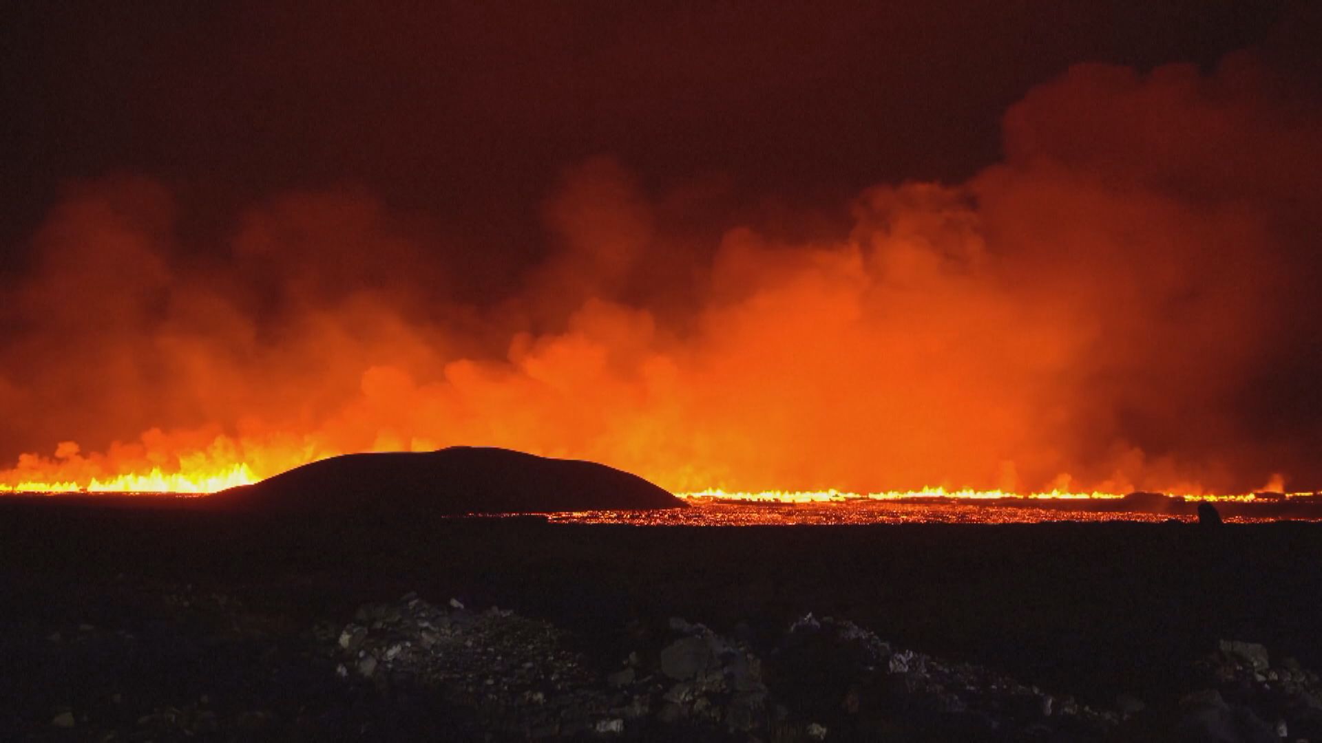 冰島火山爆發形成壯觀自然景象