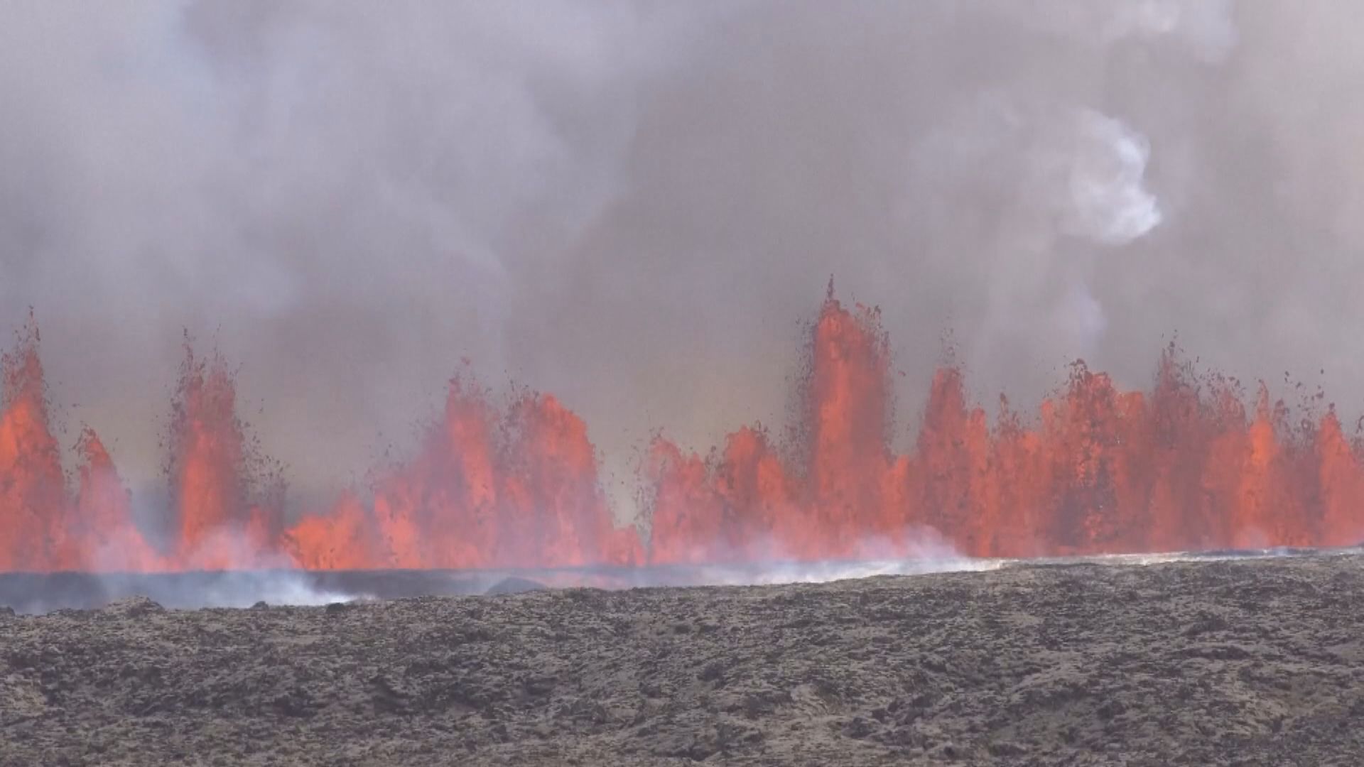 冰島西南部火山再噴發 藍湖溫泉要疏散遊客