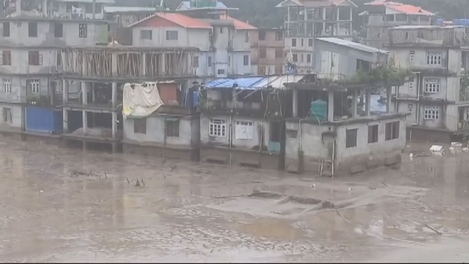 印度錫金邦洪災增至41人死 有屍體被沖至數公里外