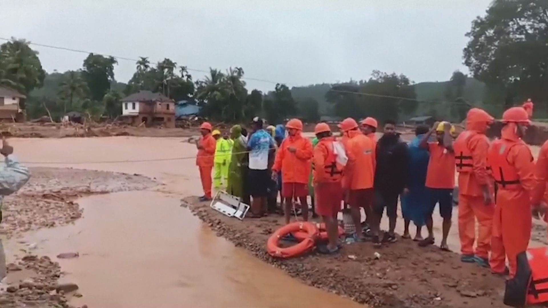 印度南部喀拉拉邦暴雨引山泥傾瀉　過百人死亡