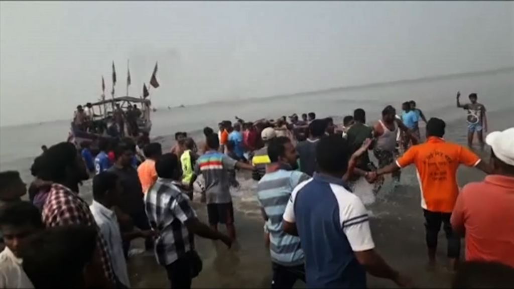 印度渡輪沉沒　至少兩死六失蹤