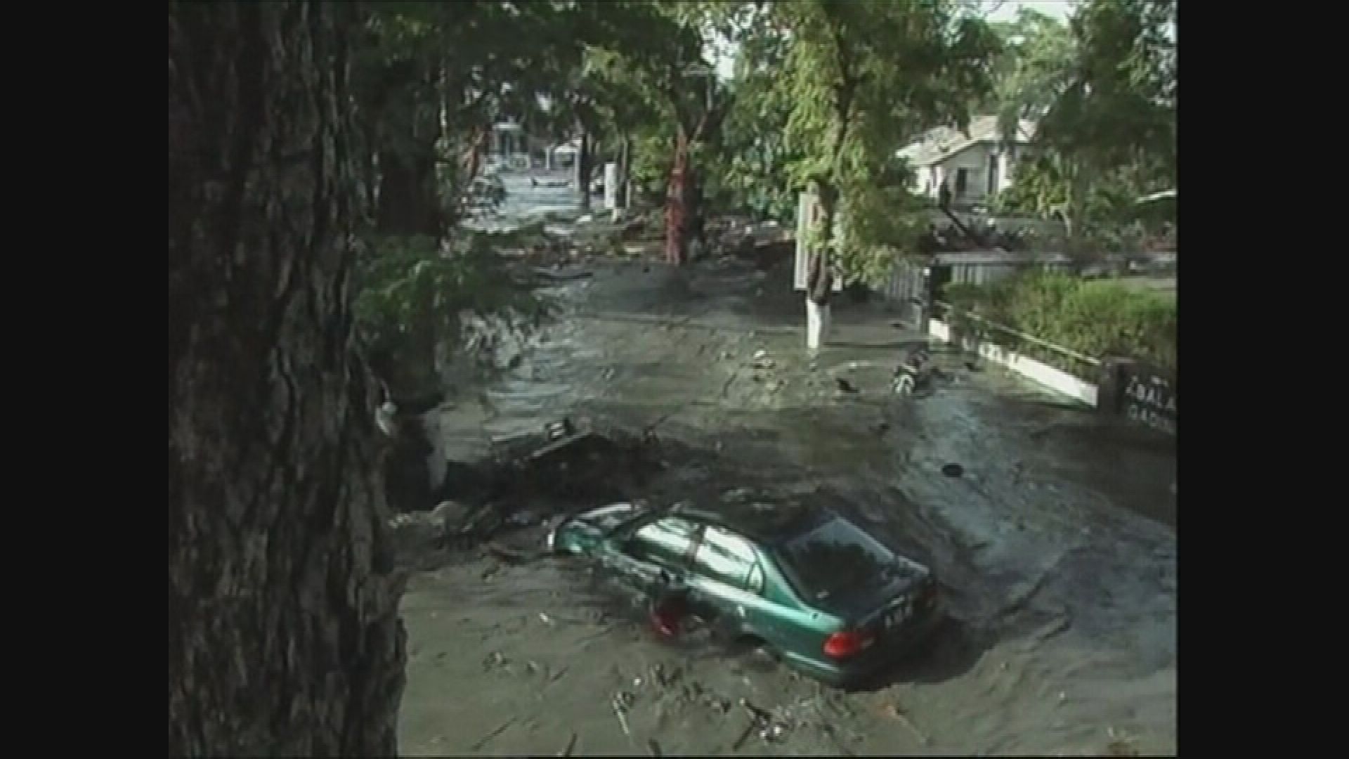 印尼氣象部門撤海嘯警告遭狠批
