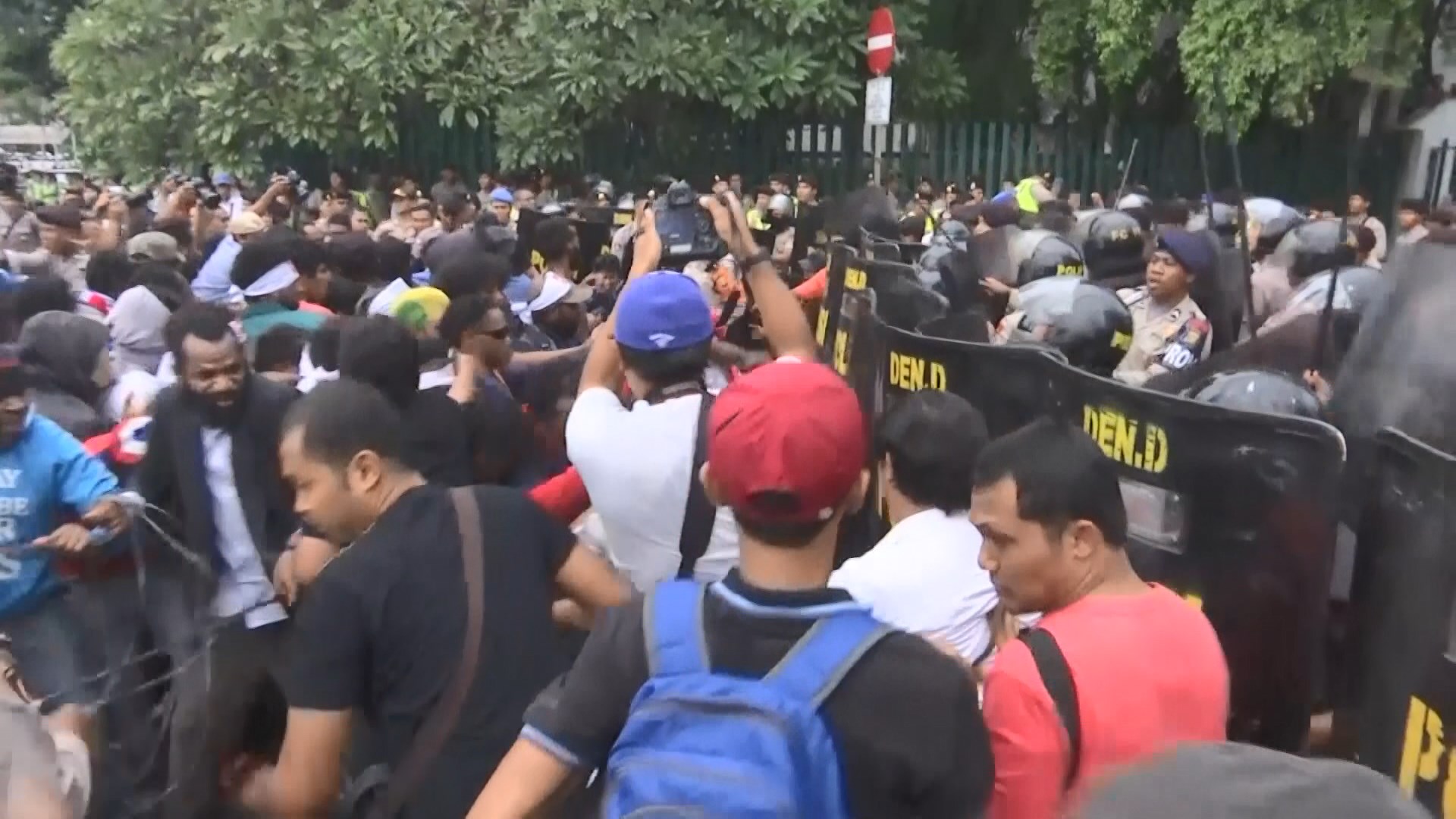 印尼巴布亞地區民眾示威　至少34人被捕