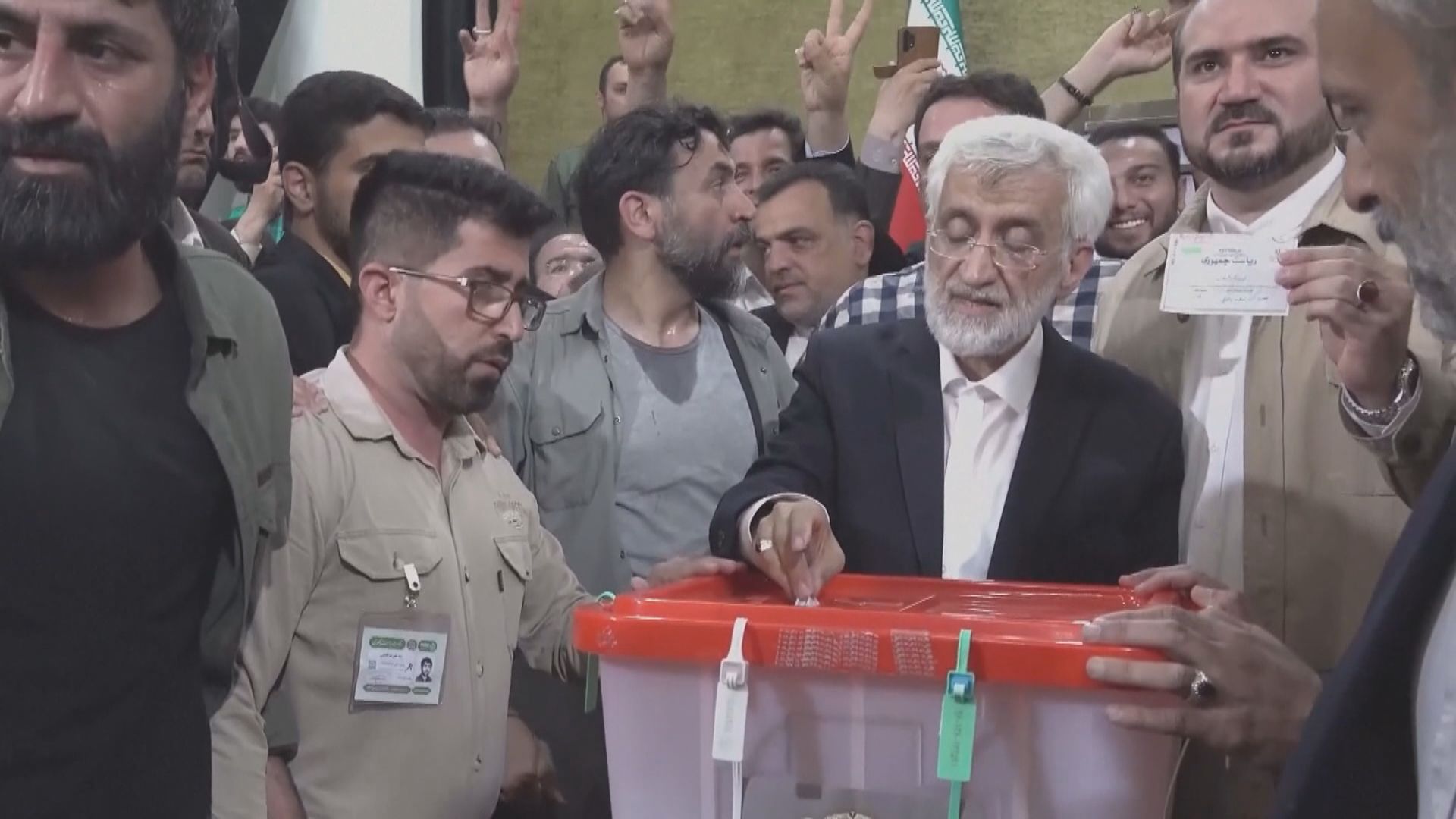 伊朗總統選舉次輪投票結束 初步點票結果料今天公布