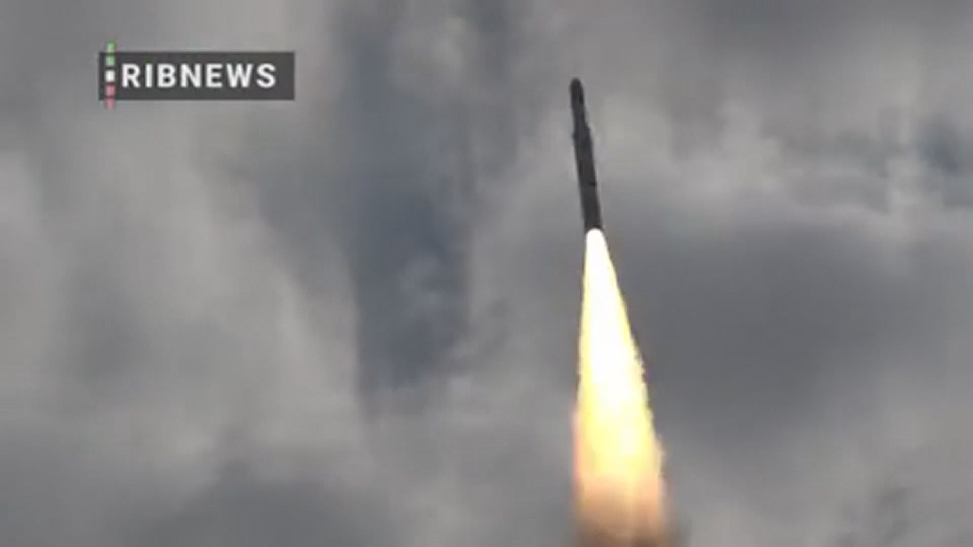 伊朗成功試射新型衛星運載火箭