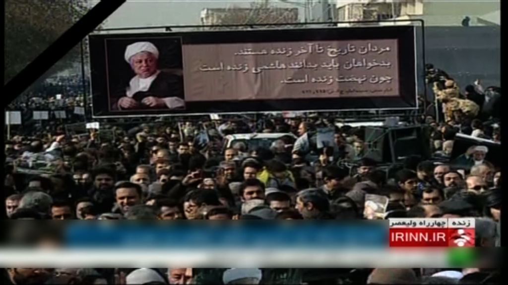 德黑蘭街頭數十萬民眾夾道送別拉夫桑賈尼