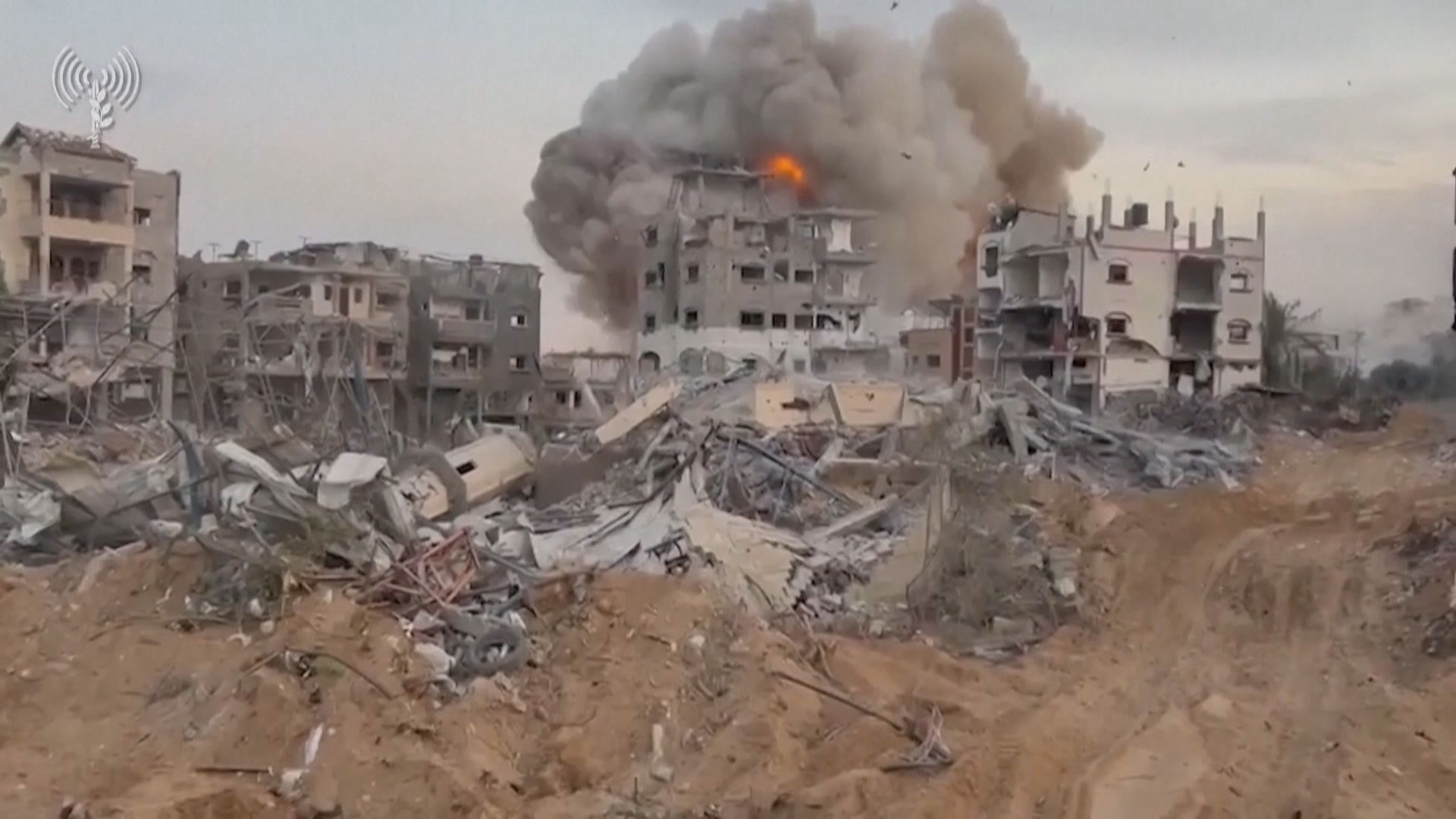 以軍空襲加沙 稱擊斃多一名哈馬斯指揮官