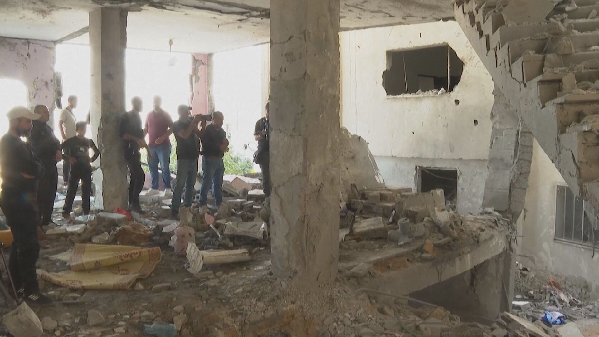 以巴衝突持續 以軍空襲約旦河西岸清真寺及敘利亞機場
