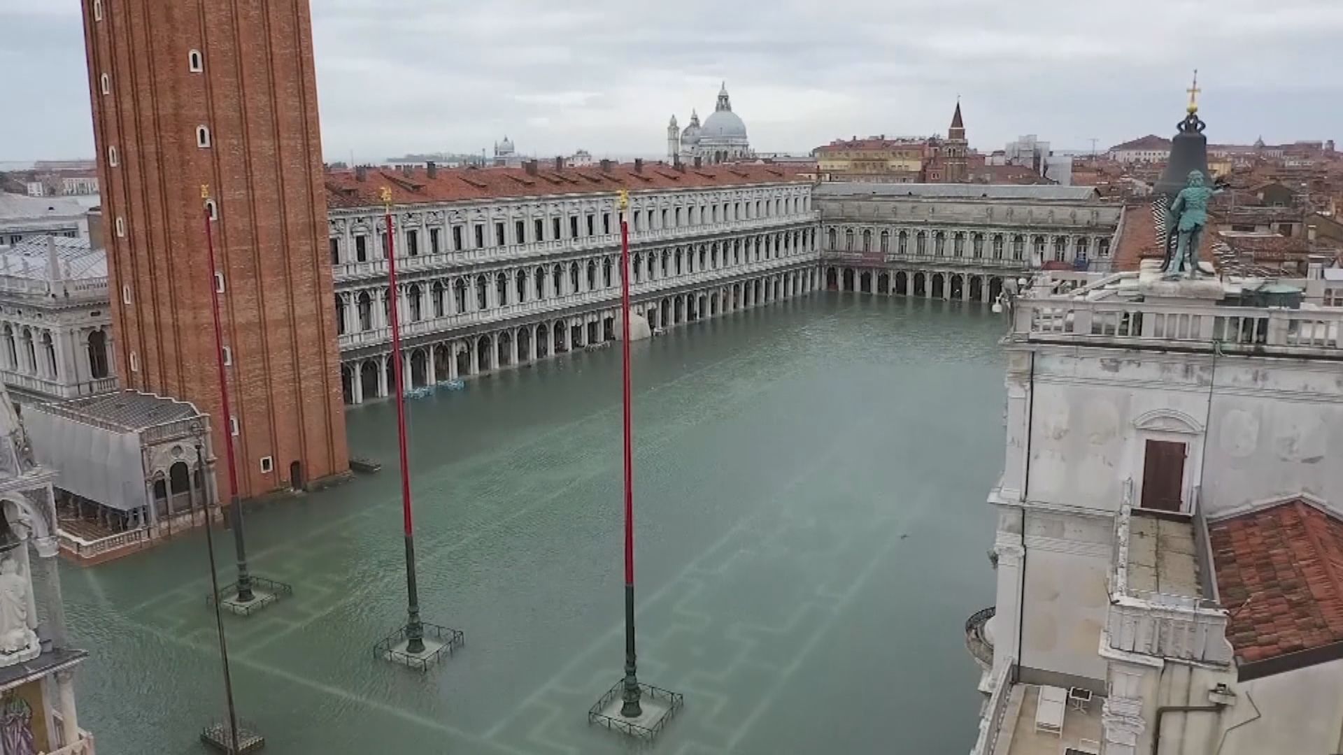 威尼斯再度水浸　聖馬可廣場關閉