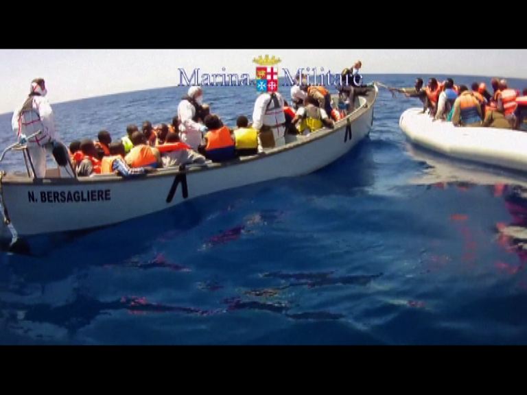 意大利救起逾千利比亞偷渡客
