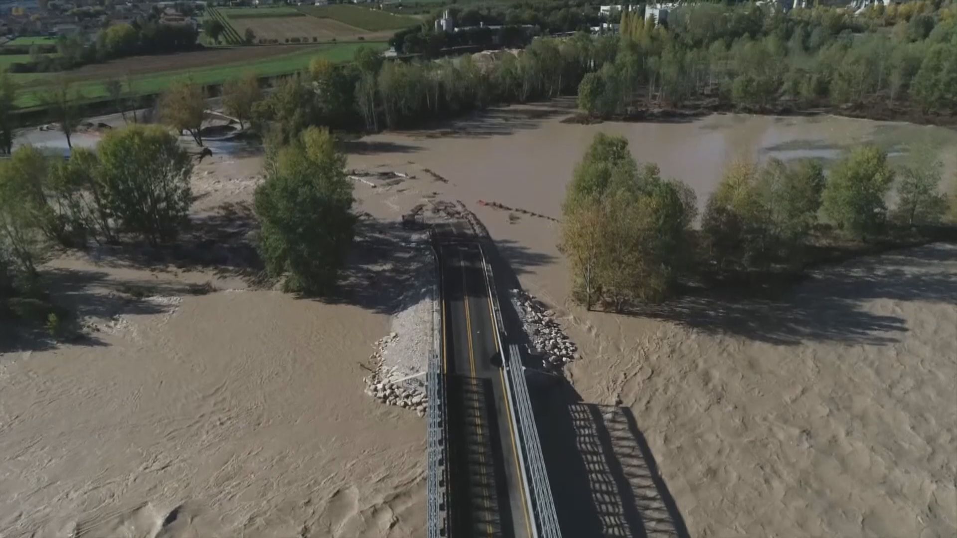意大利暴雨成災釀11死　北部有橋樑倒塌