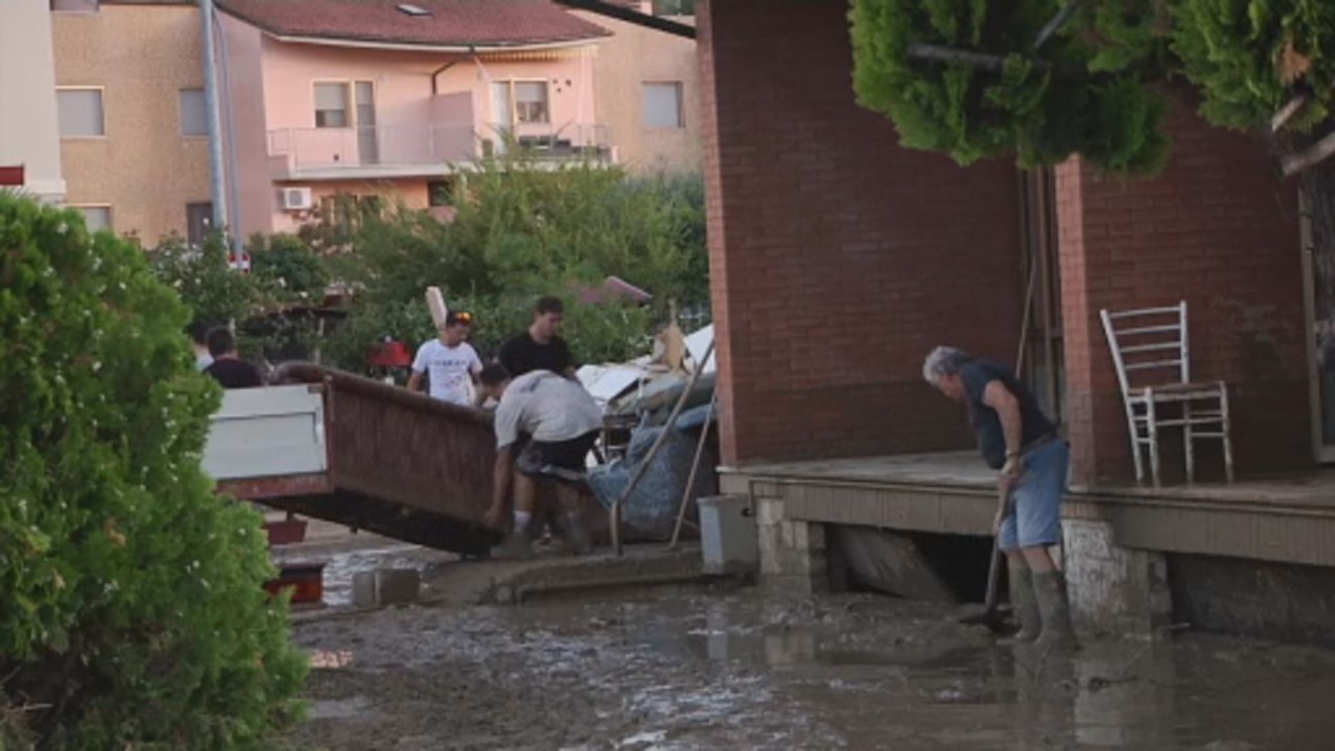 意大利中部暴雨成災　最少十死四失蹤