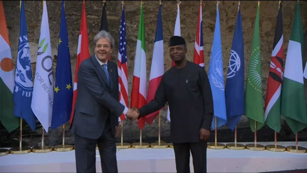 非洲領袖出席峰會討論難民危機