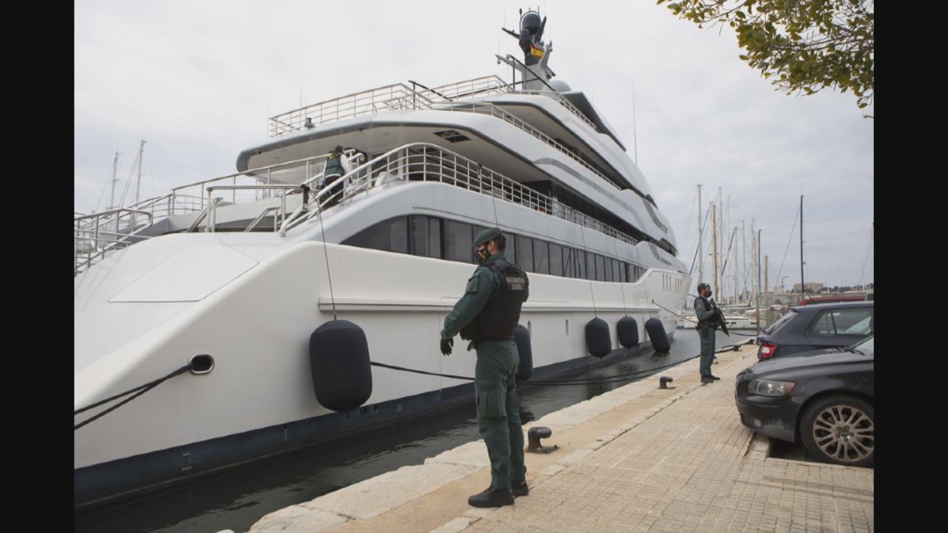 意大利扣押一艘疑與普京有關的豪華遊艇