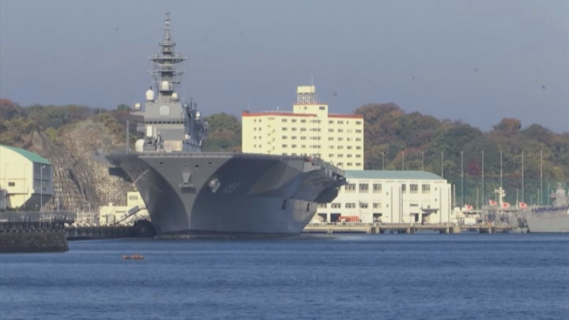 日本防衛省擬將出雲號「航母化」