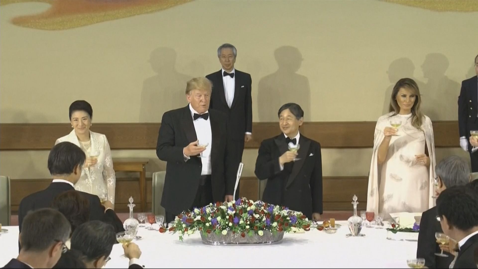 特朗普伉儷出席皇宮晚宴
