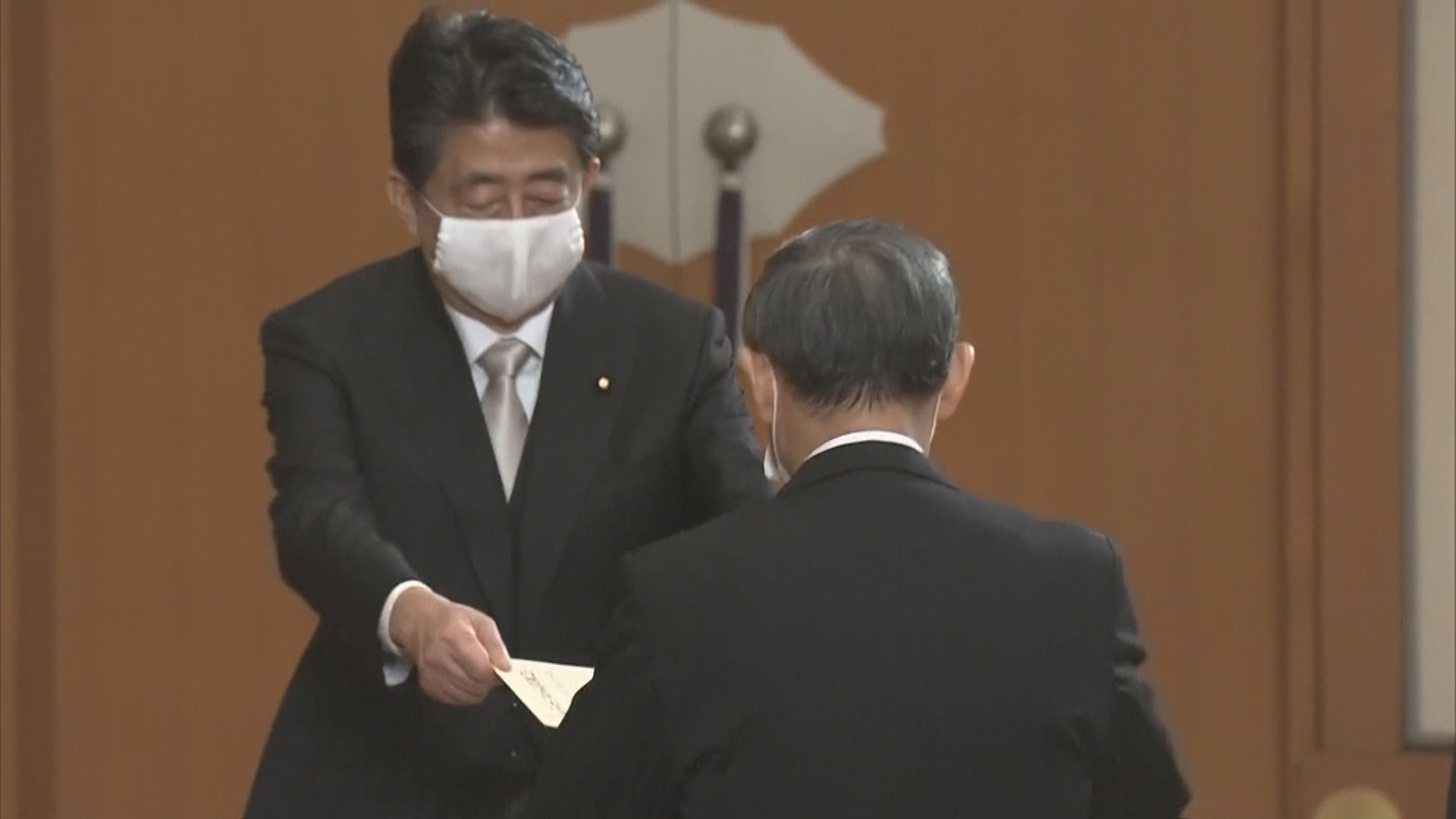 菅義偉覲見日皇德仁　正式就任日本首相