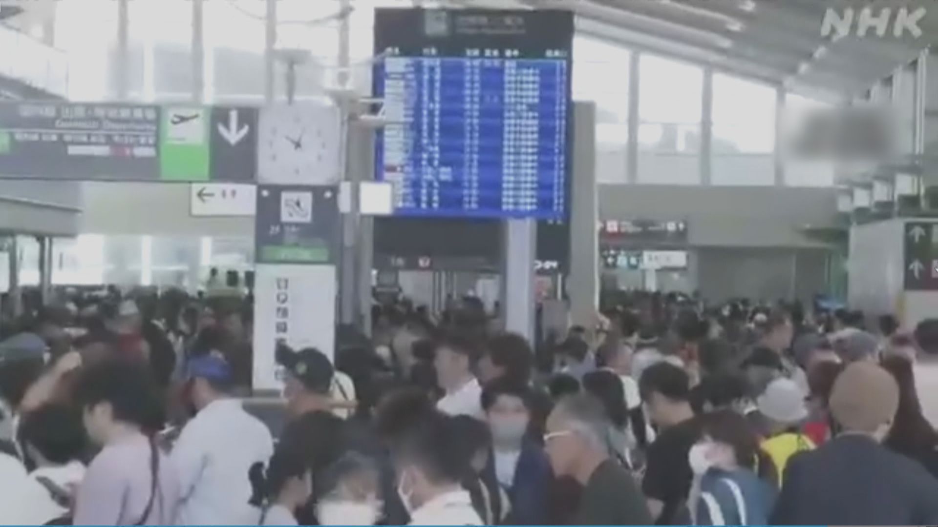 沖繩那霸機場一度暫停民航機升降 大批旅客滯留