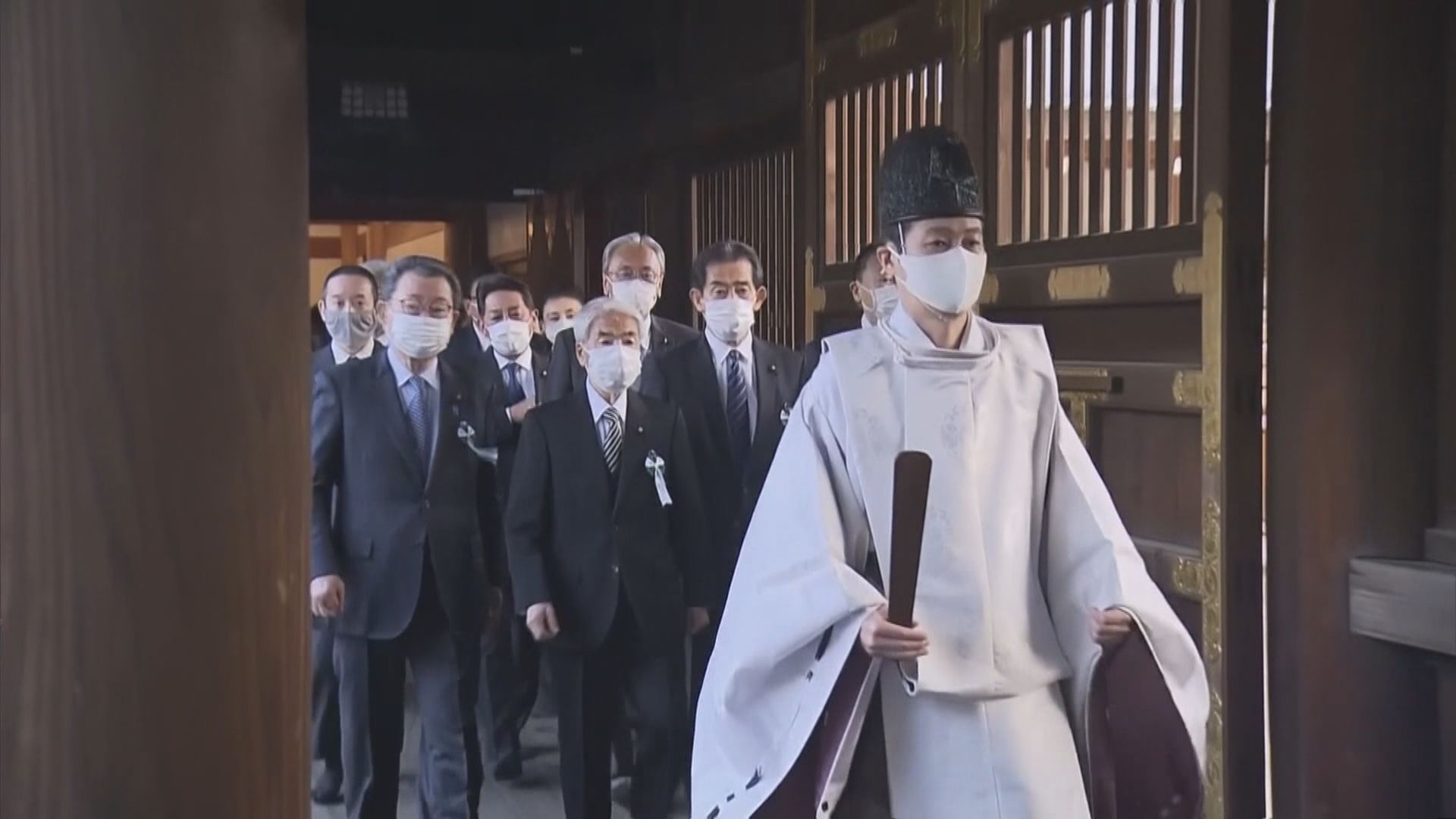 日本跨黨派議員聯盟成員集體參拜靖國神社