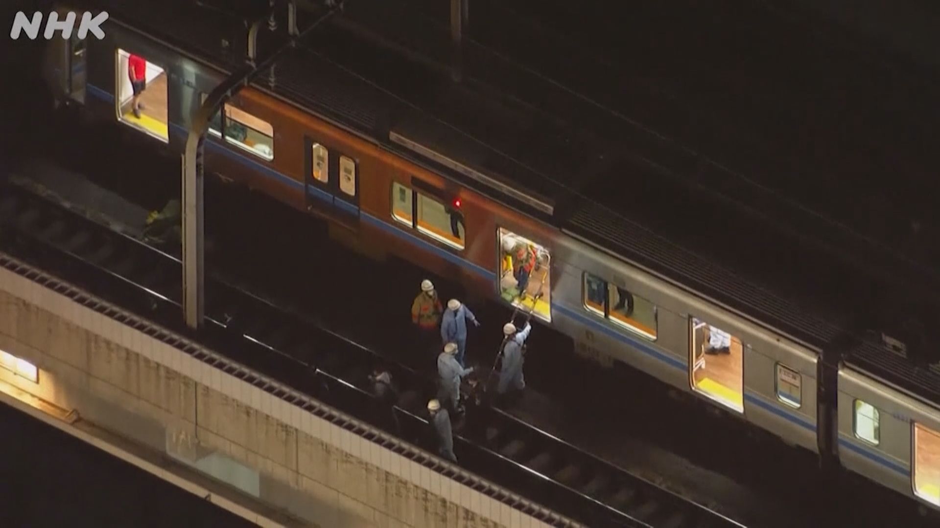日本男子東京火車持刀刺傷九人後被捕