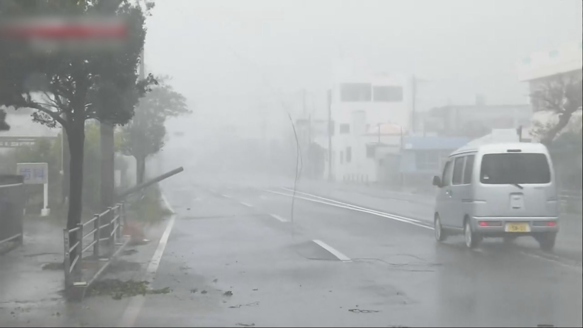 卡努吹襲沖繩 全縣約20萬戶仍停電