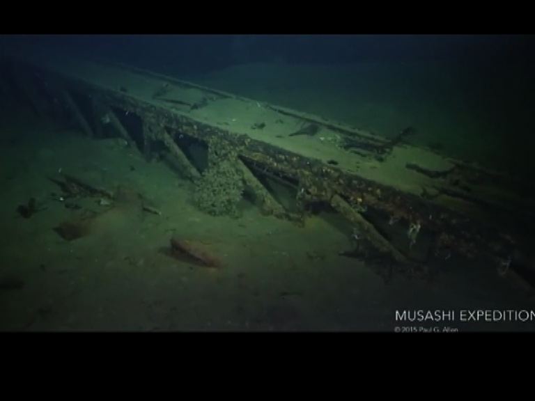 
攝錄機海底拍攝日本武藏號殘骸