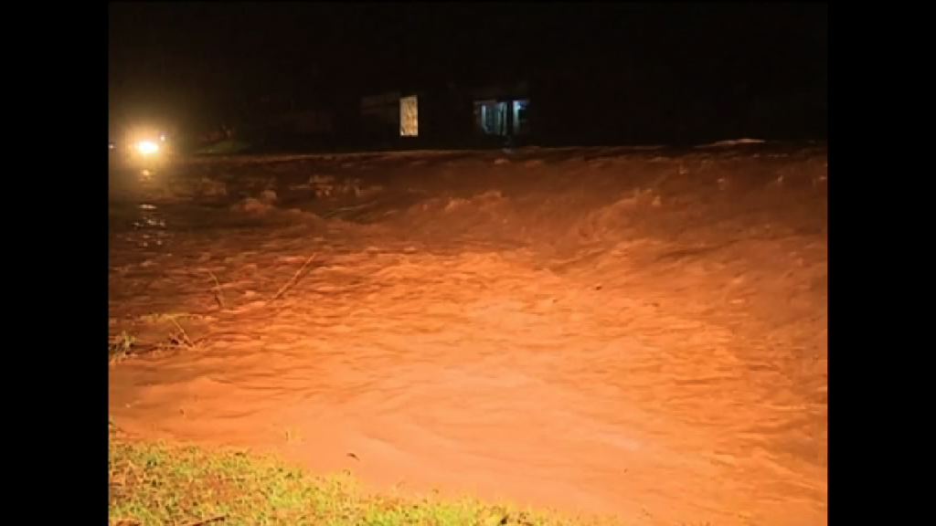 非洲肯尼亞水壩缺堤逾20死