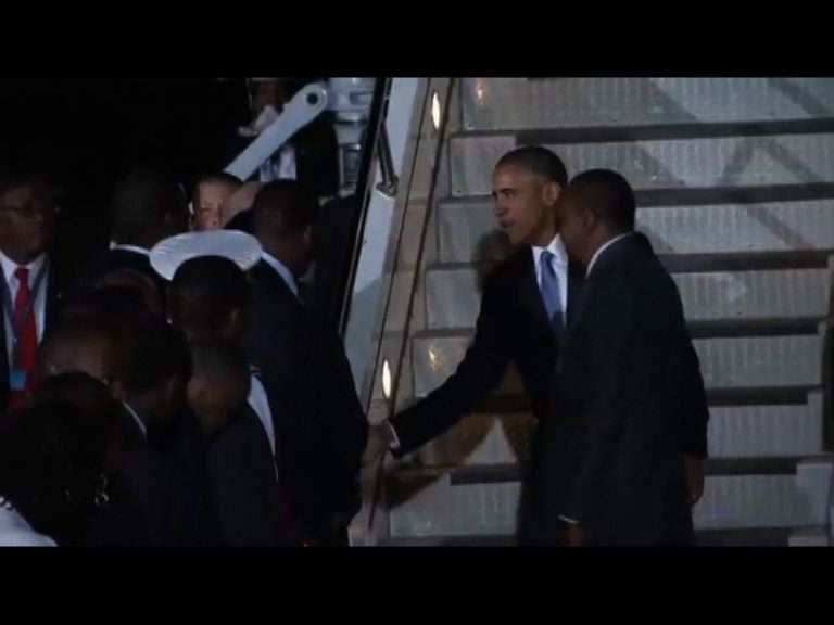奧巴馬抵肯尼亞獲總統迎接