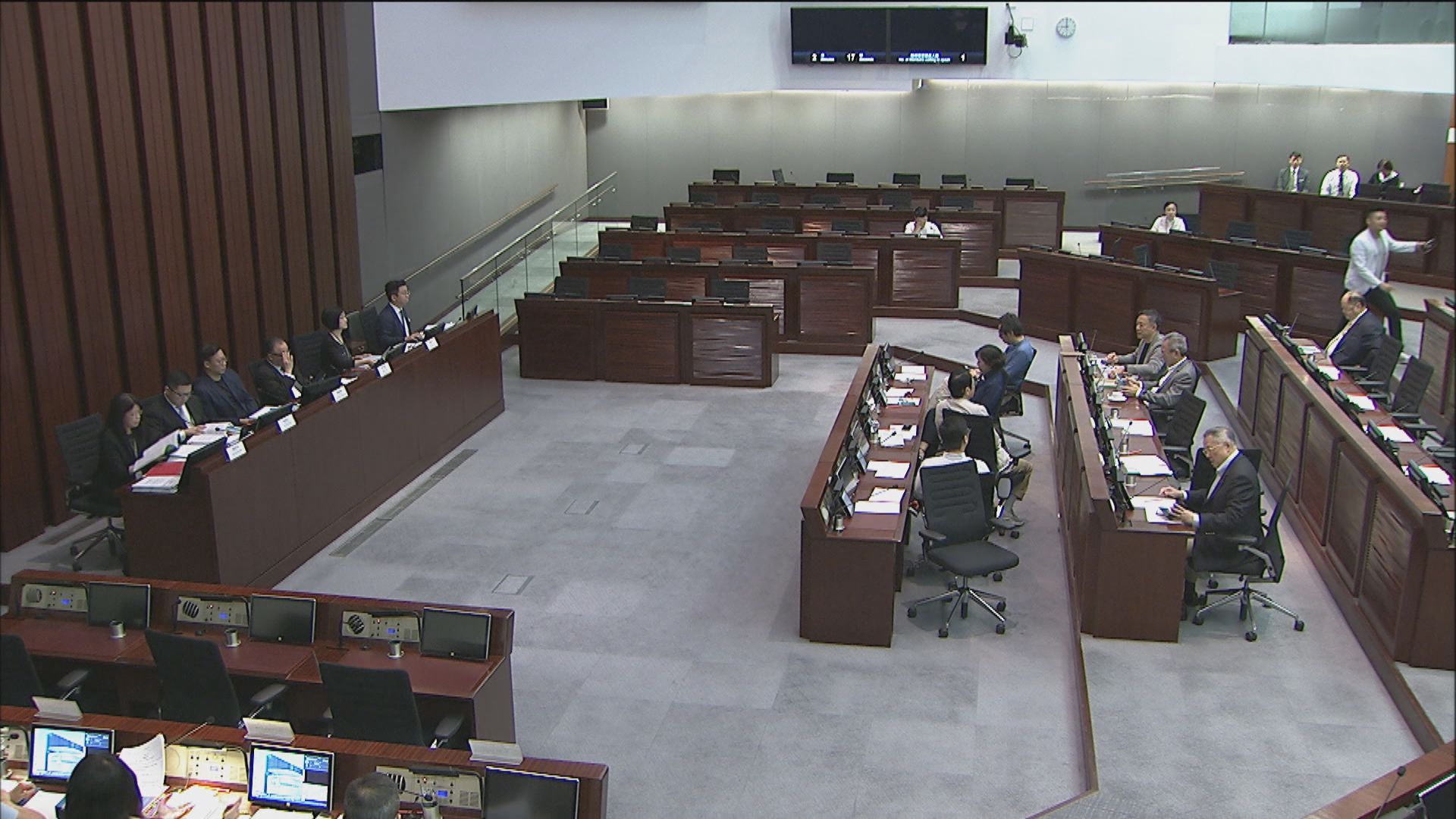 吸煙條例草案委員會提早結束會議