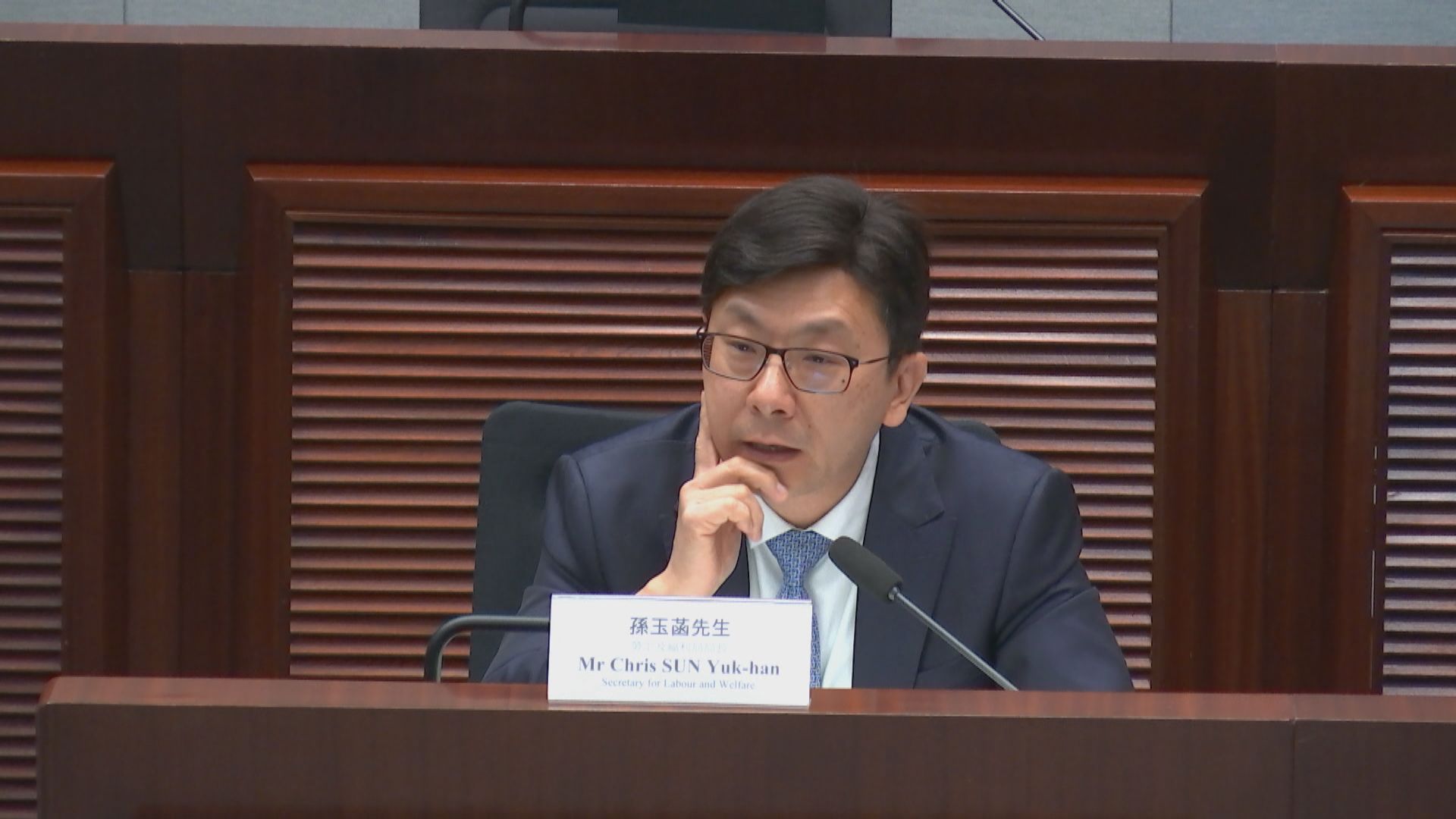 共創明Teen｜孫玉菡：毋須硬性加入愛國教育必修內容　導師示範已達效果