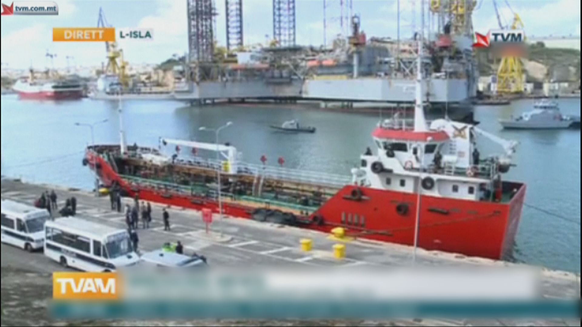 遭難民劫持運油船到達馬耳他港口