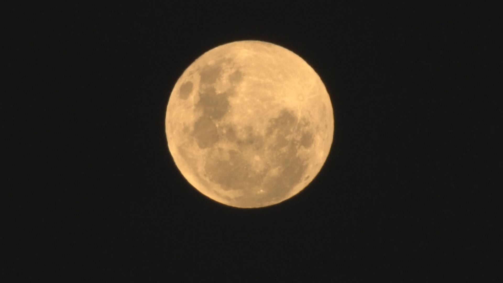 澳洲、東亞及中南美洲等地都能觀賞月全食