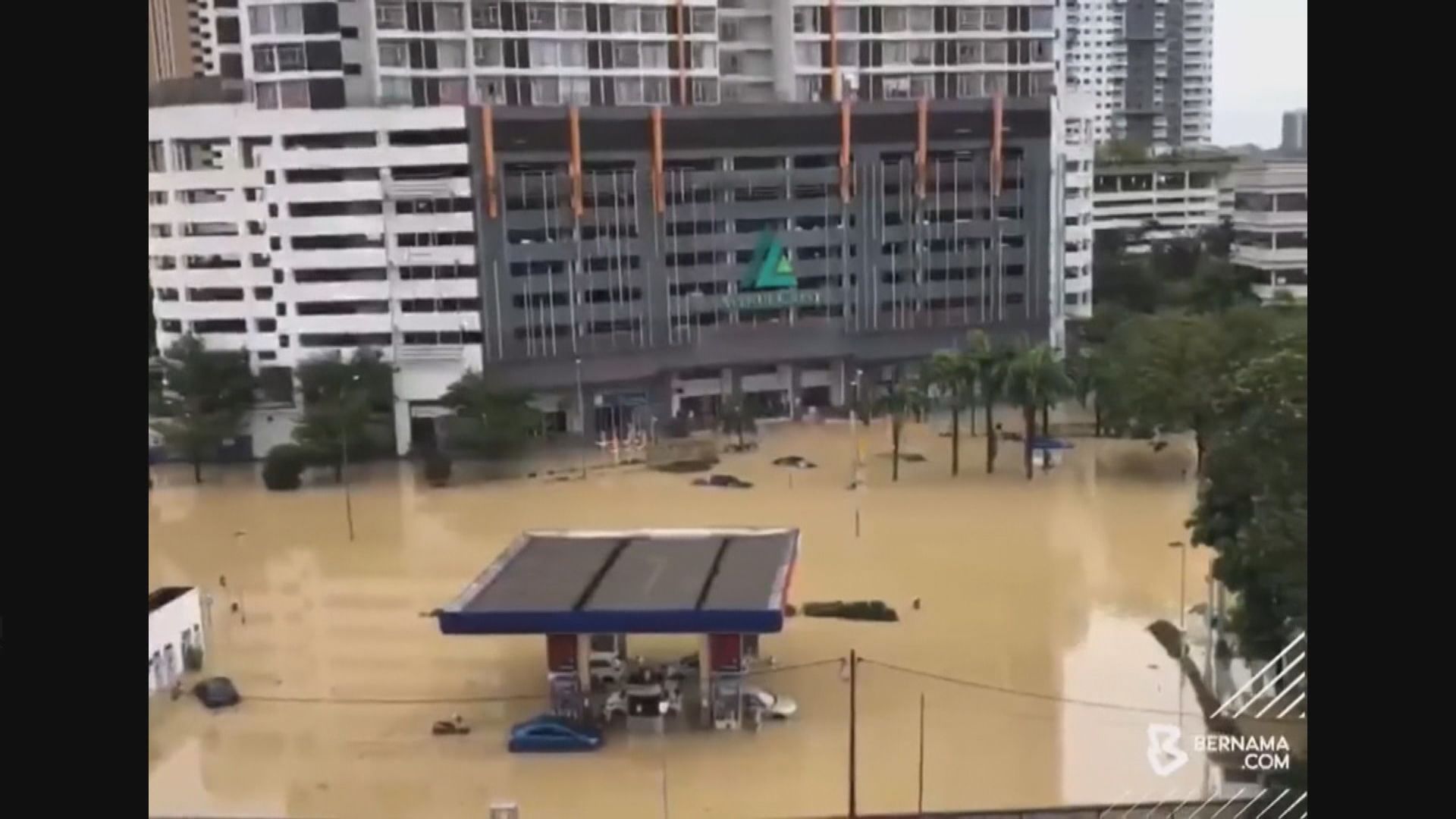 馬來西亞暴雨成災　逾萬人被迫撤離