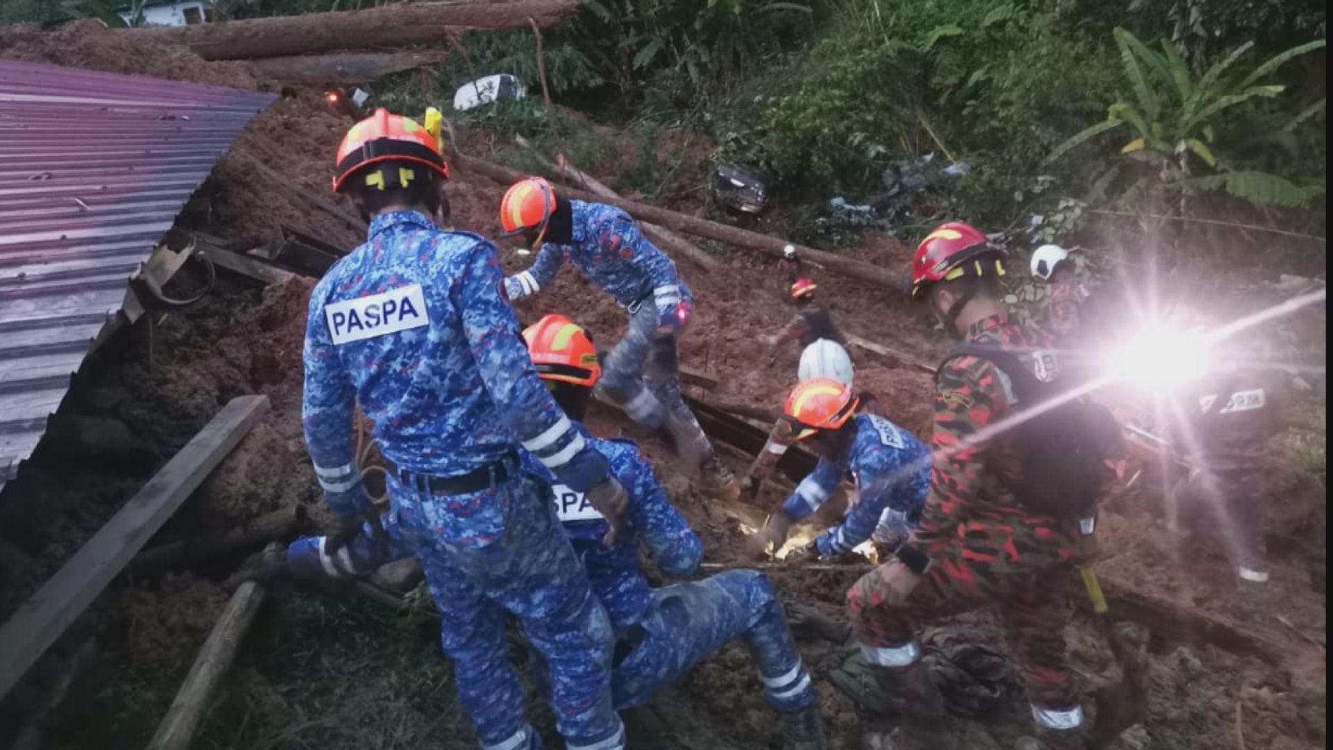 馬來西亞雲頂山泥傾瀉　最少九死七傷