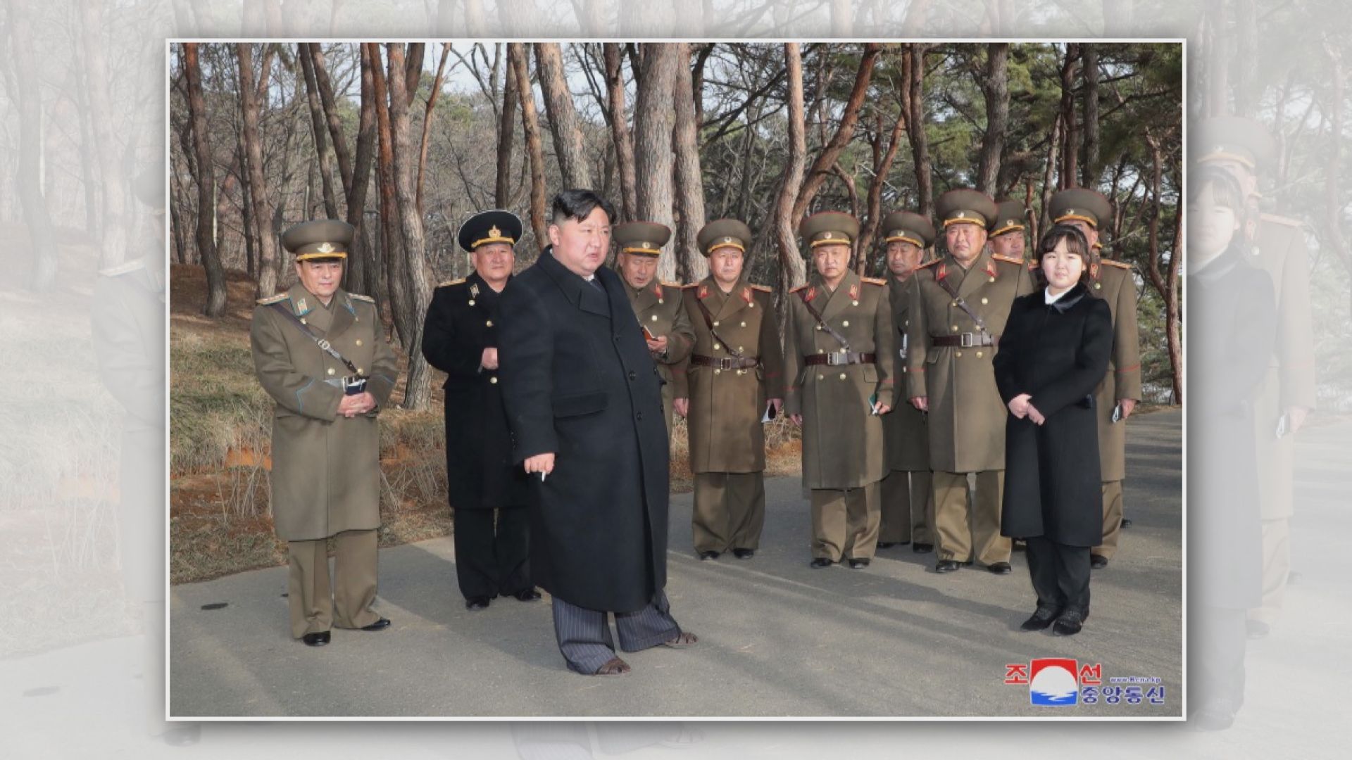 金正恩攜女兒觀摩軍隊射擊演練　加強實戰模擬訓練  