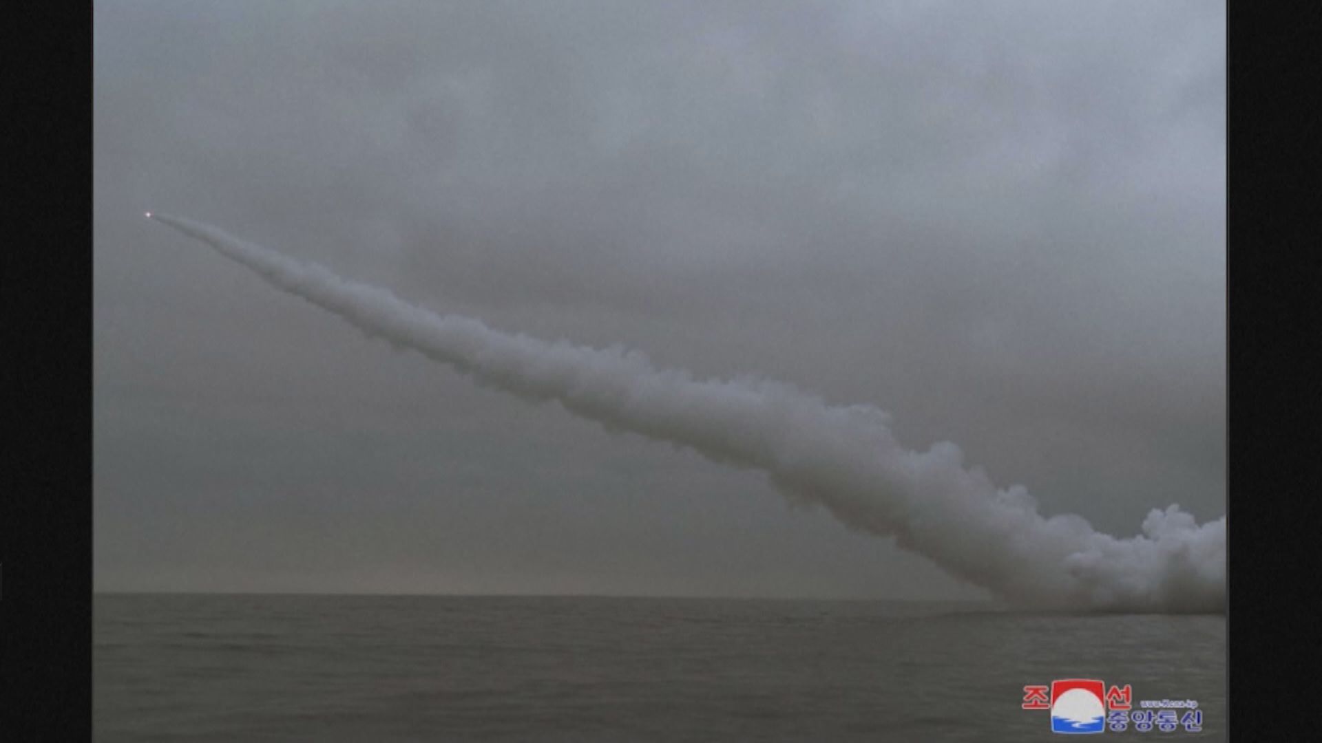 北韓稱利用潛艇發射兩枚戰略巡航彈道導彈