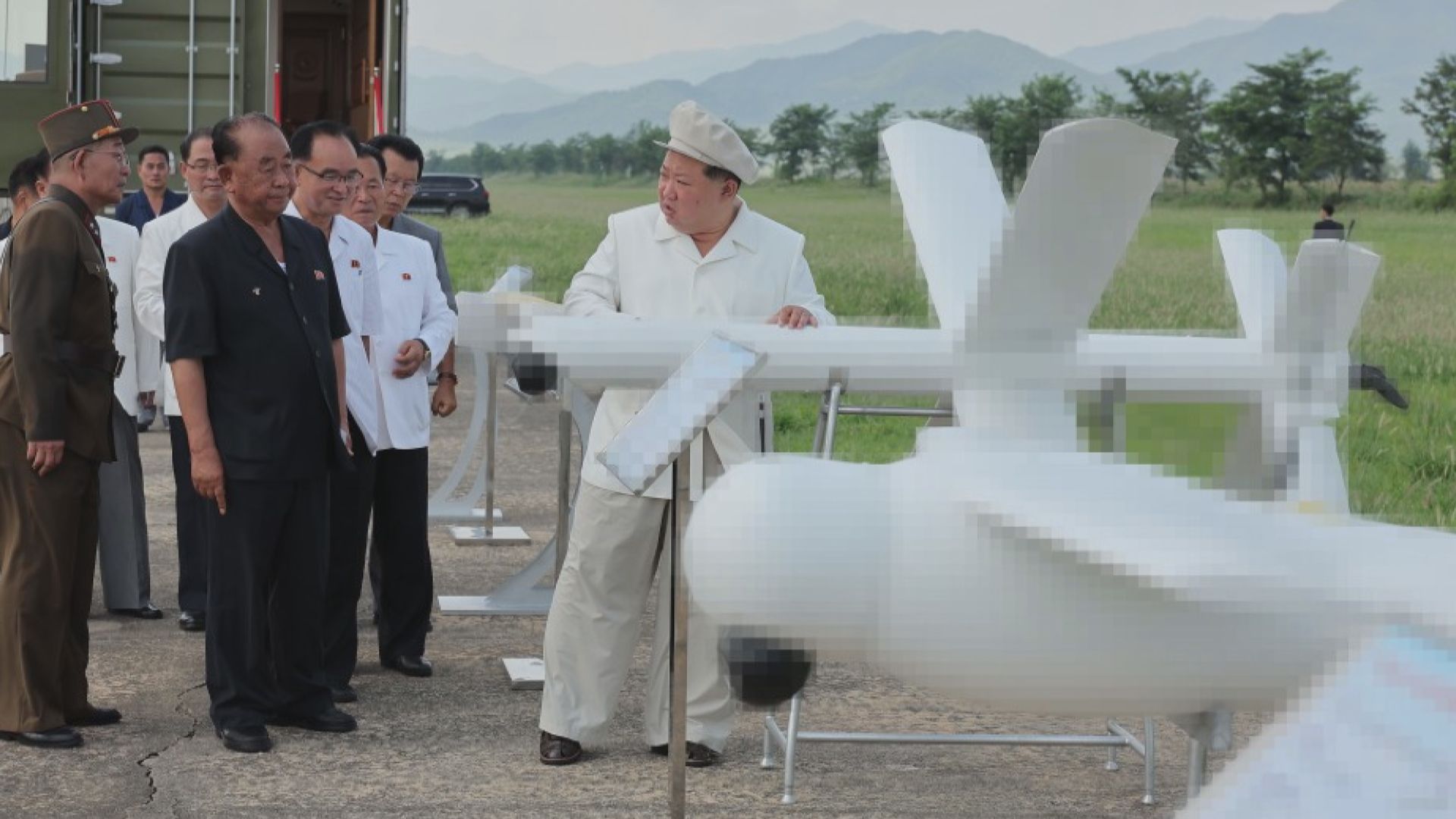 金正恩指導無人機性能測試　下令研發更多無人機