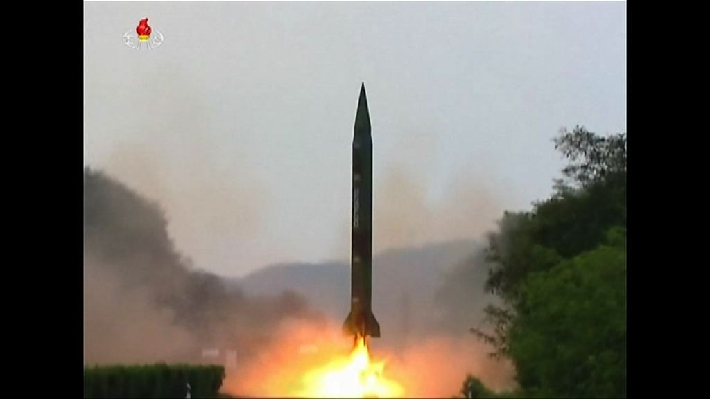 朝中社稱北韓成功試射新型中長程彈道導彈