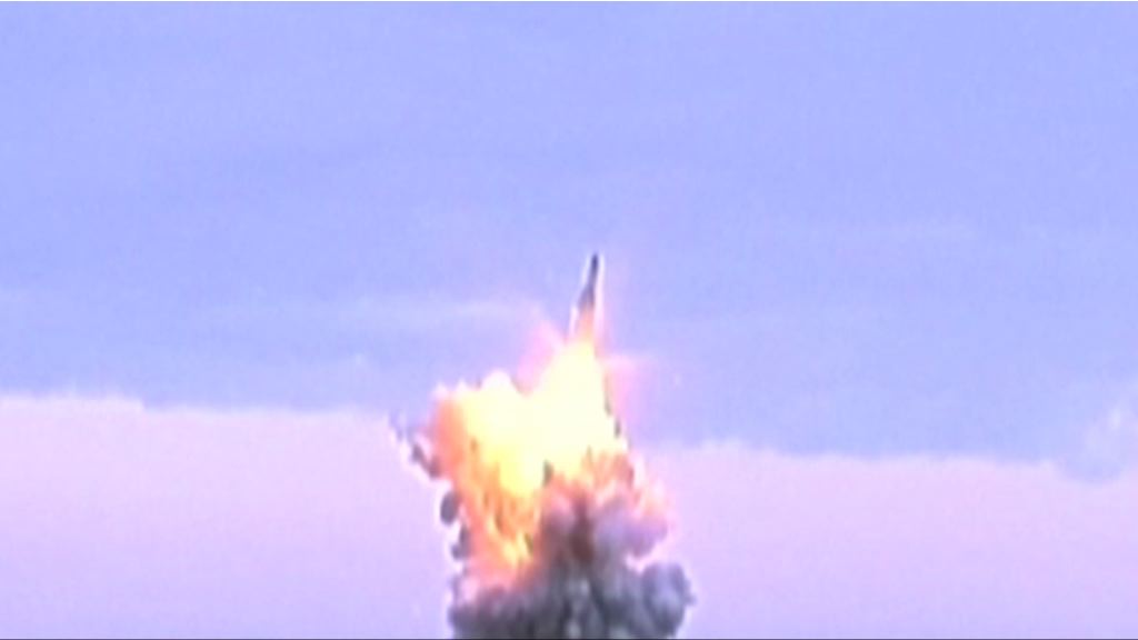 北韓再試射潛射導彈　落入日本防空識別區