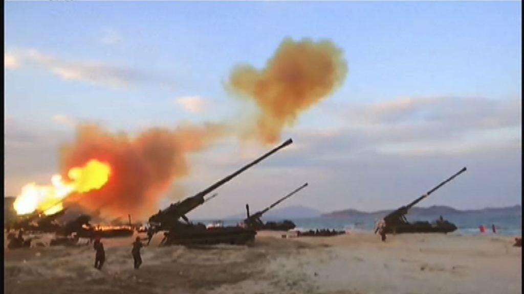 北韓建軍節進行大型實彈演習