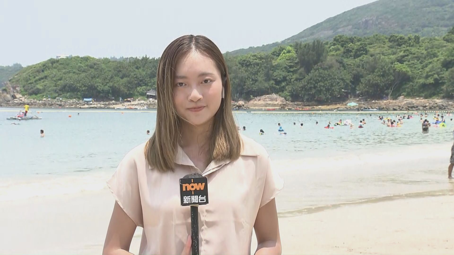 【記者直擊】市民去清水灣泳灘消暑現場情況
