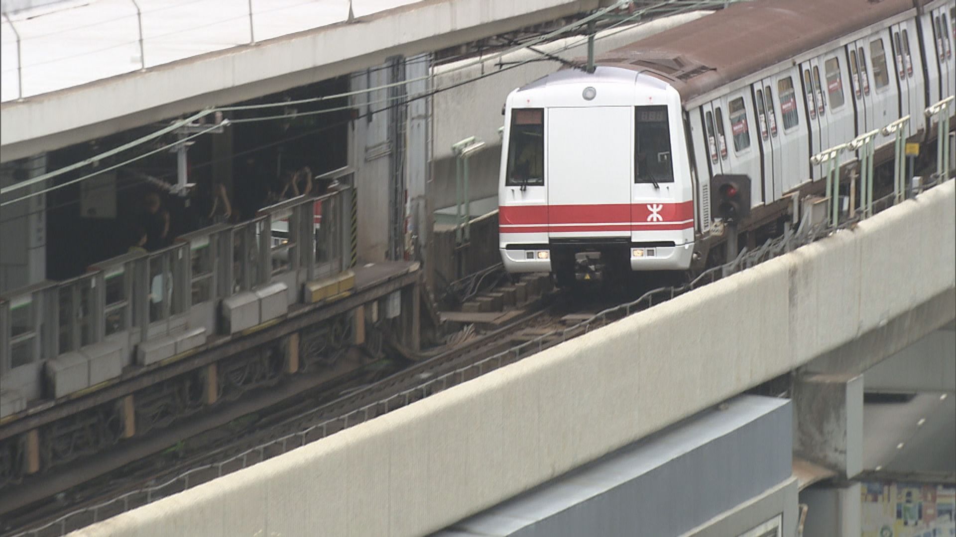 【原片】細賞港鐵45周年復刻「白頭列車」