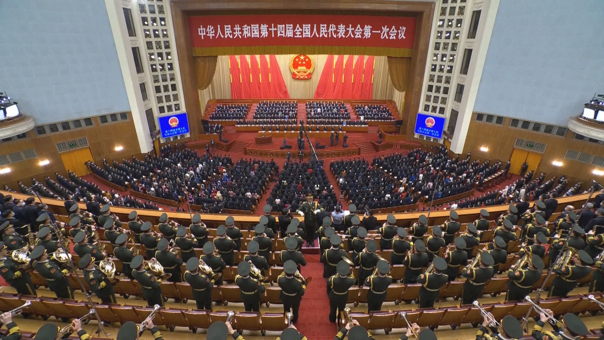 全國人大會議開幕　總理李克強發表任內最後一份政府工作報告