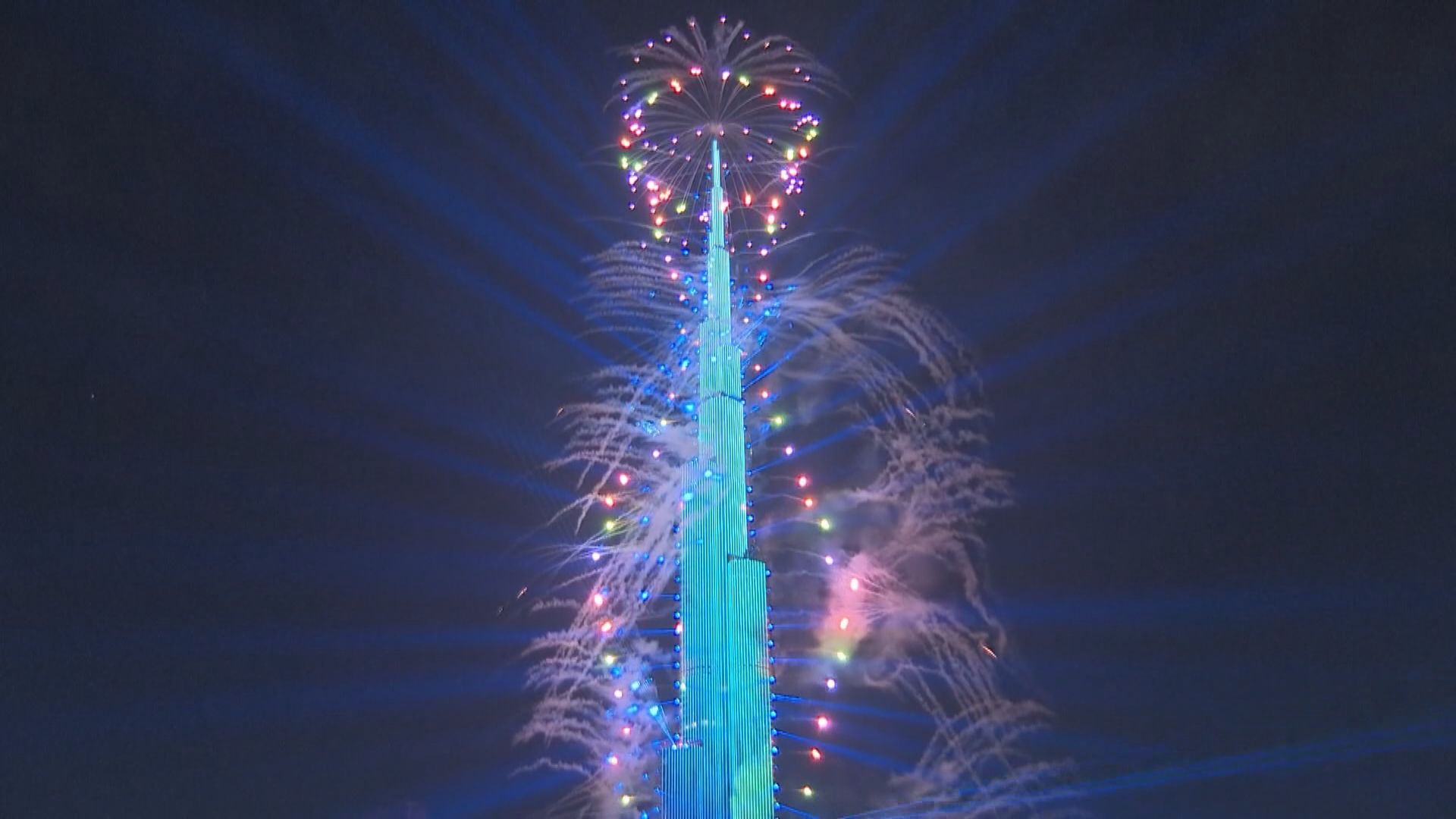 阿拉伯國家除夕夜舉行煙花滙演迎接新年