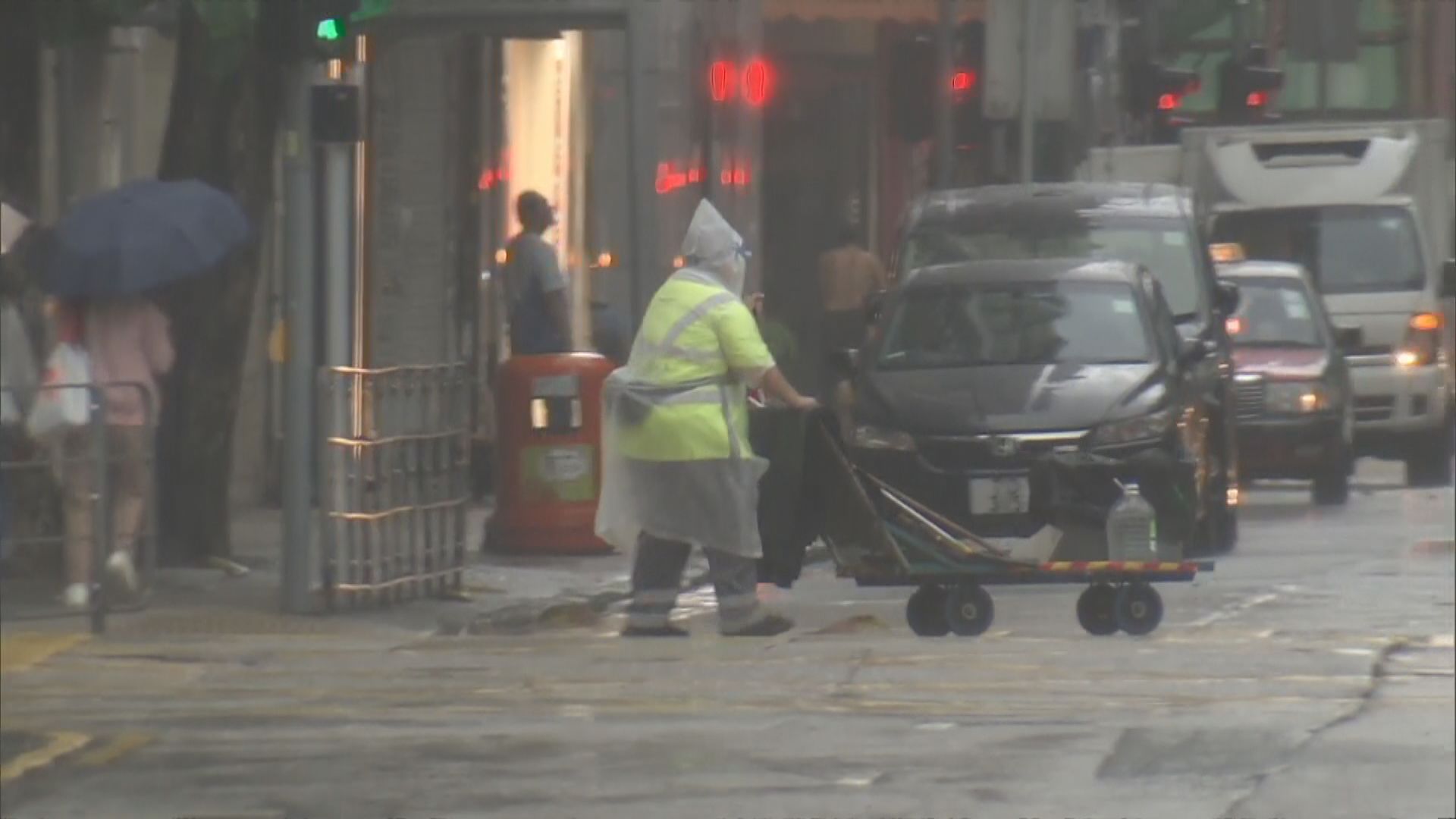 天文台發出黃色暴雨警告