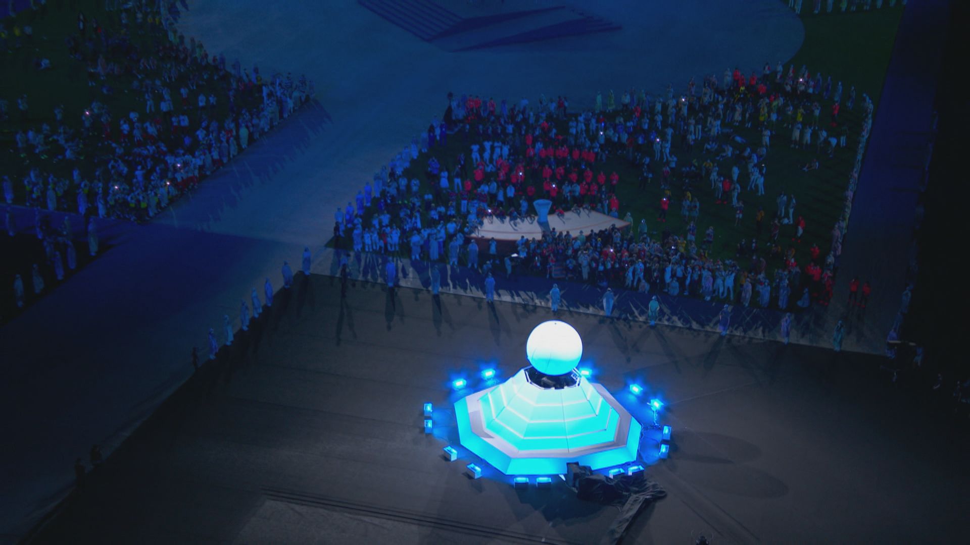 東京奧運舉行閉幕禮　東京將五環旗交予巴黎
